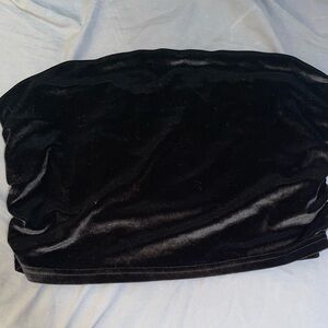 SHEIN Luxe Black Velvet Tube Top